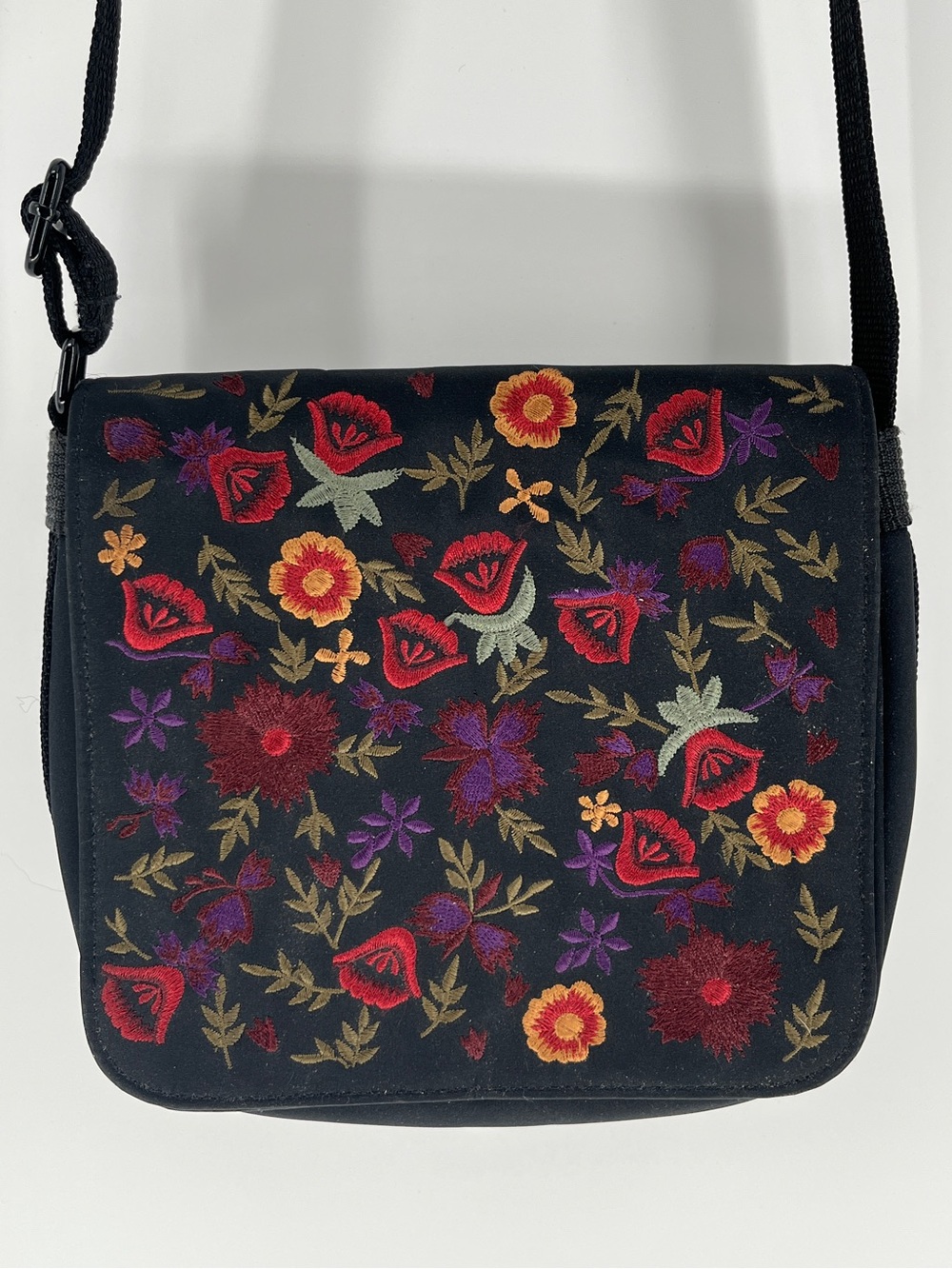 Vintage Frankie & Johnnie Embroidered Floral Crossbody Boho Cottagecore Bag